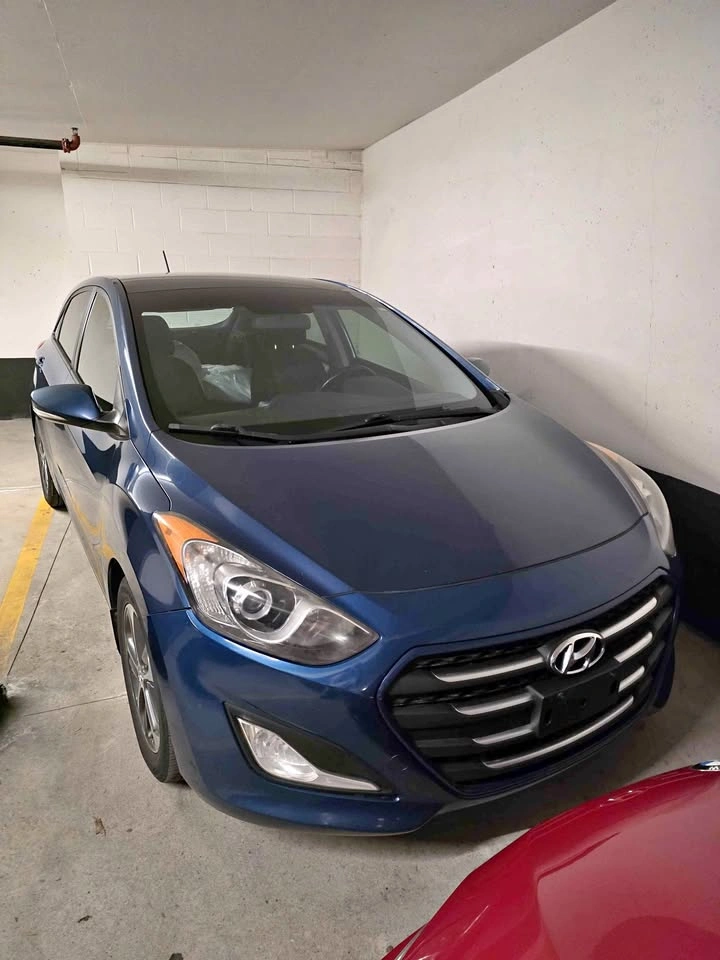2016 Hyundai Elantra GT Manual Transmission - Safety Certified
