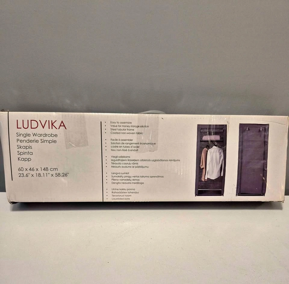 LUDVIKA Single Wardrobe