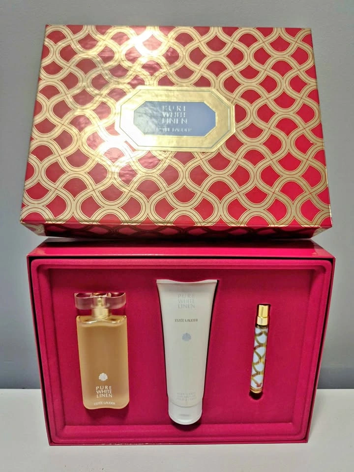 Estée Lauder Pure White Linen Gift Set