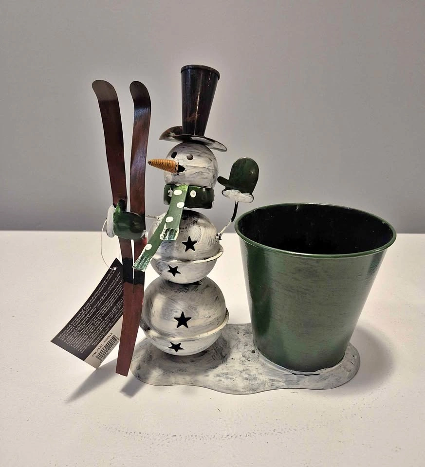 Metal Skiing Snowman Planter