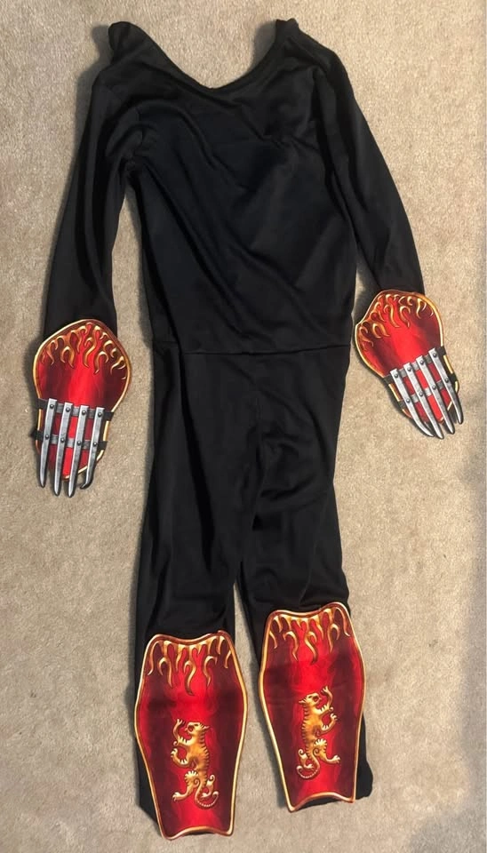 Beautiful Kids' Halloween Costume (3.5 feet) - photo 2