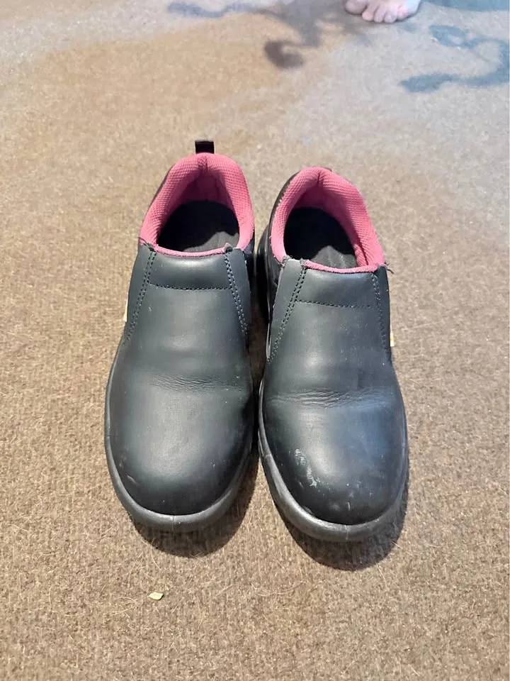 Black Steel Toe shoes Women’s size 8 wide