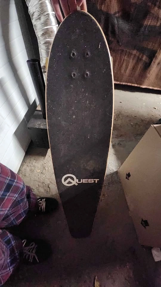 Quest longboard with 80A wheels with extra wheel set of 78A - photo 2