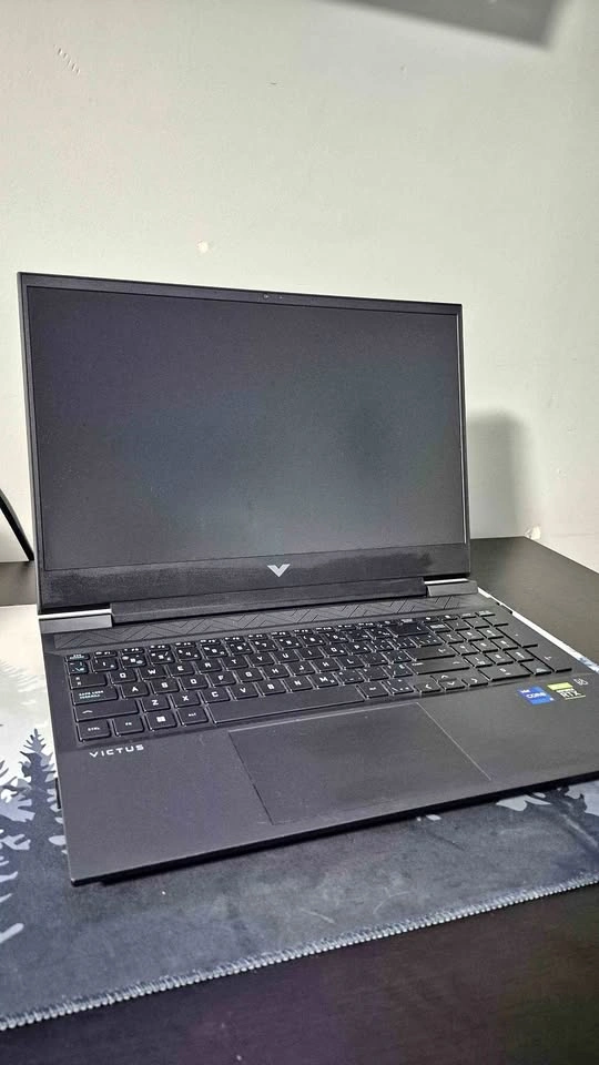 HP VICTUS -I7 12700H - RTX 3060 - EXCELLENT CONDITION
