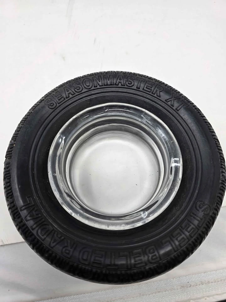 Vintage 1980s Canadian Tire Seasonmaster XT Promo Tire Ashtray - photo 5