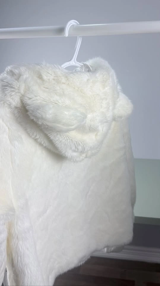 Forever 21 White Faux Fur Jacket with Hood — Size L - photo 4
