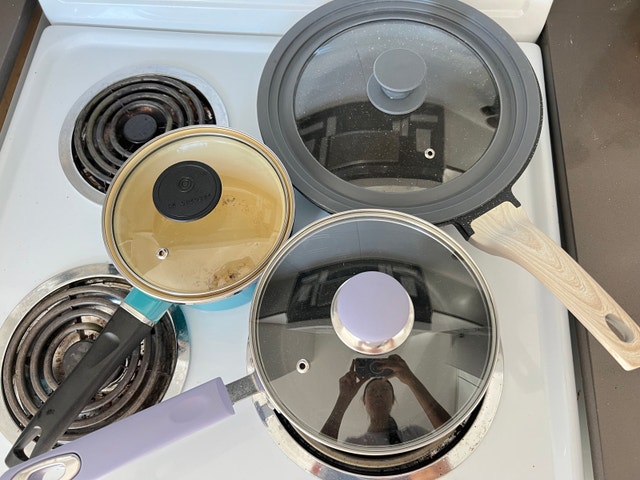 Le Creuset and non-stick Cookware Set - photo 2