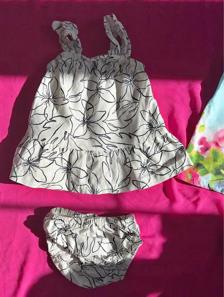 Carter's 3M Baby Girl Dress + bloomers