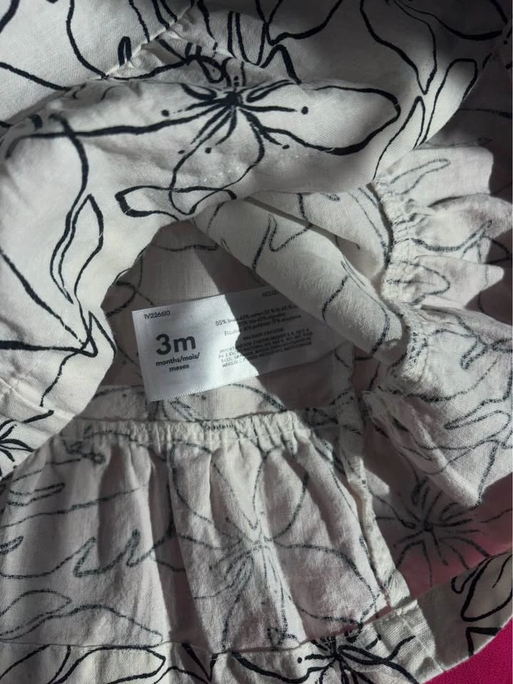 Carter's 3M Baby Girl Dress + bloomers - photo 3