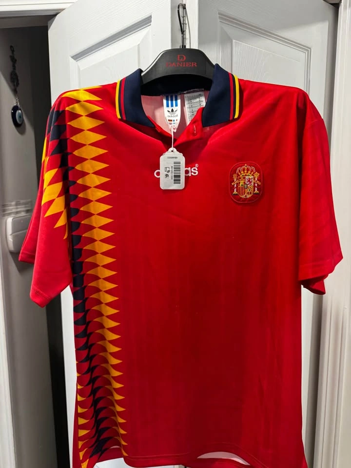 SPAIN HOME JERSEY 1994 - BNWT - Size M - photo 2