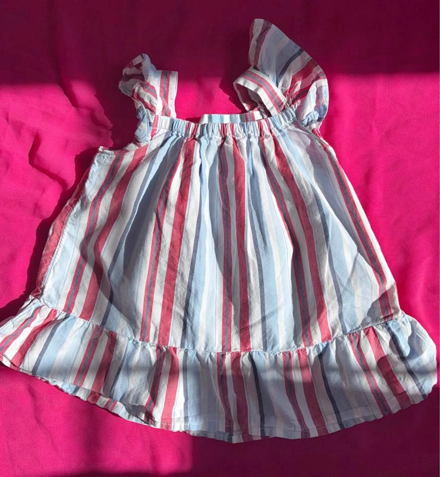 The Children's Place Striped Baby Top/dress Size 3-6M