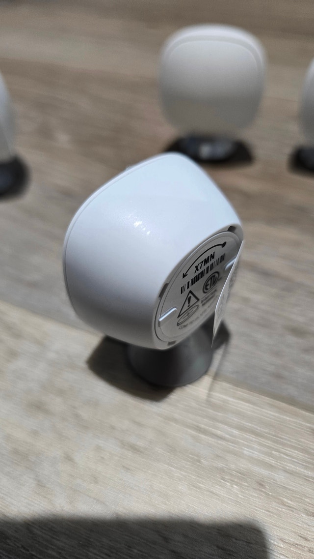 New Ecobee SmartSensor 4pcs. Less than 4 months old.