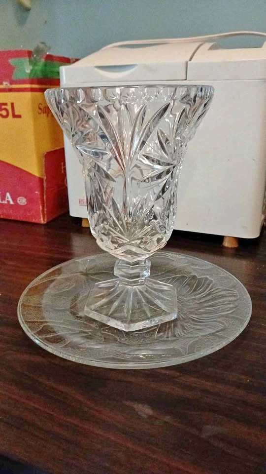 Vintage Pinwheel Cut Crystal Vase