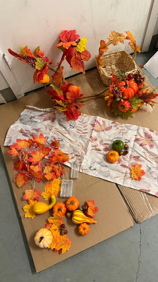Fall Decor Set - Pumpkins, Maple Leaf Light Garlands, Basket