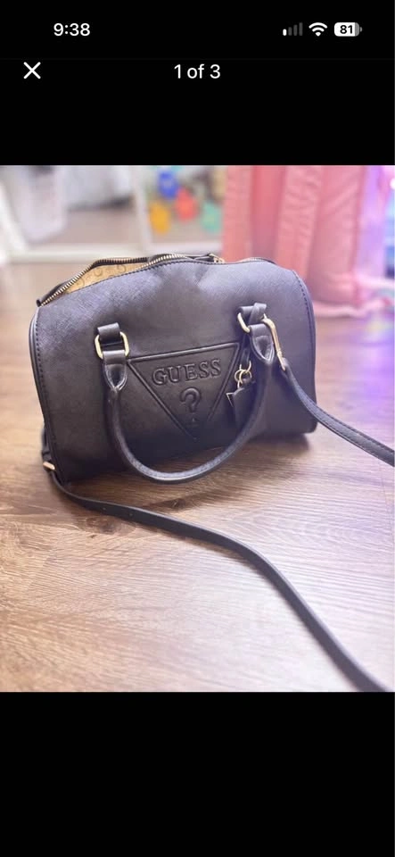 Guess Black Satchel Handbag - photo 2
