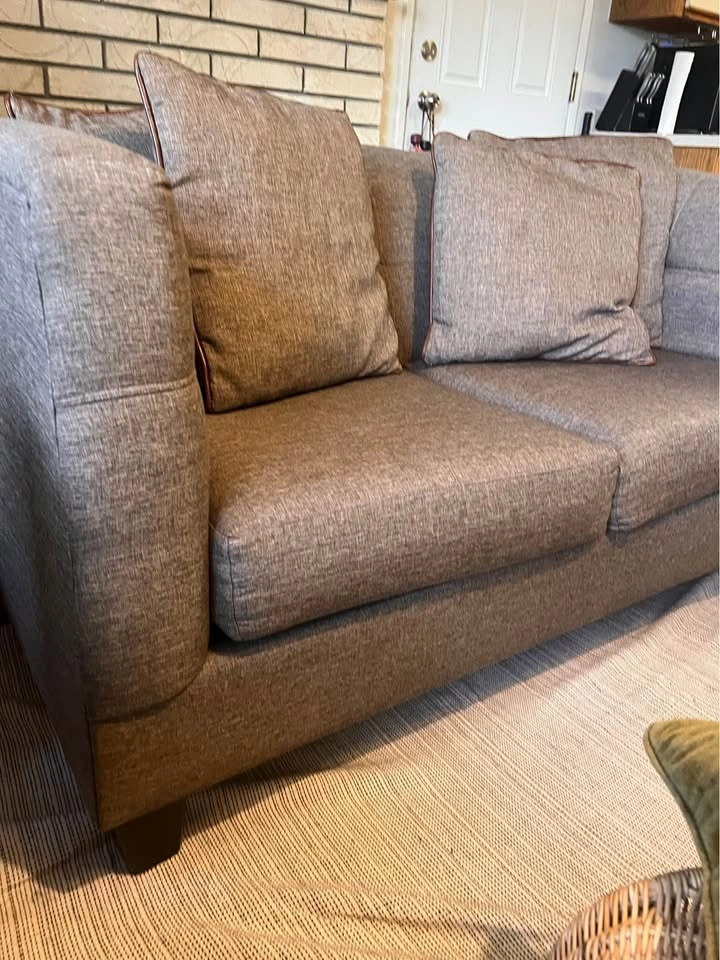 Modern Grey/Brown Textured Fabric Sofa – Great Condition - photo 2