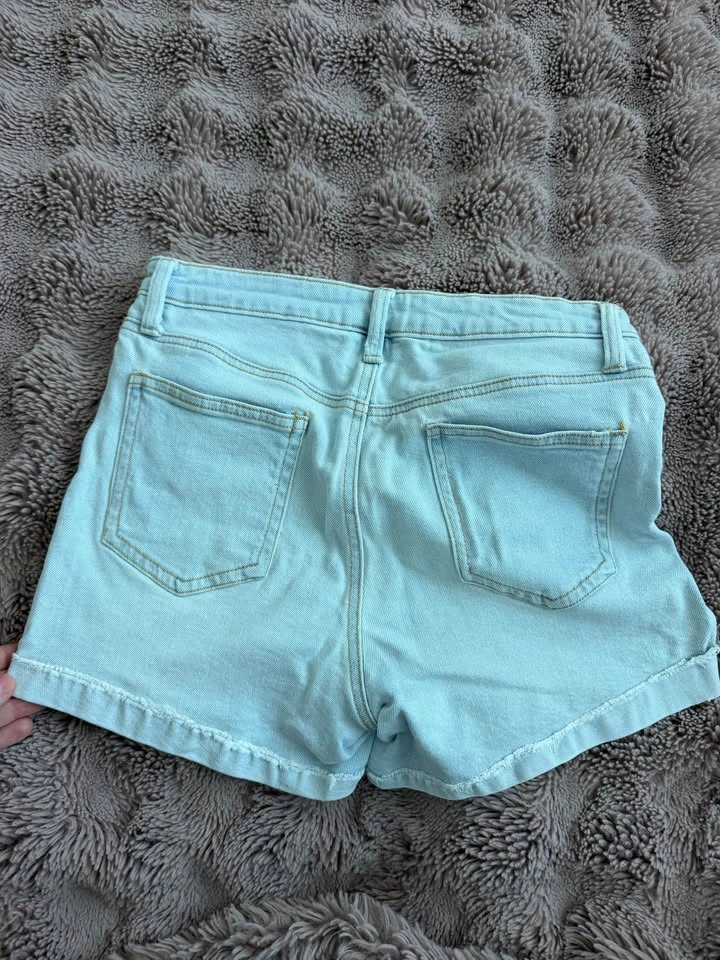 Light-Wash Denim Shorts – Generation by Celebrity Pink - photo 5
