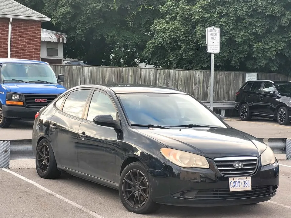 2010 Hyundai Elantra image indicator(2)