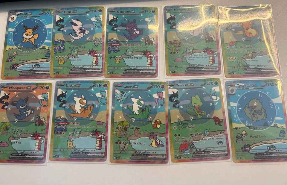 Selling Pokémon cards and magnets - photo 2