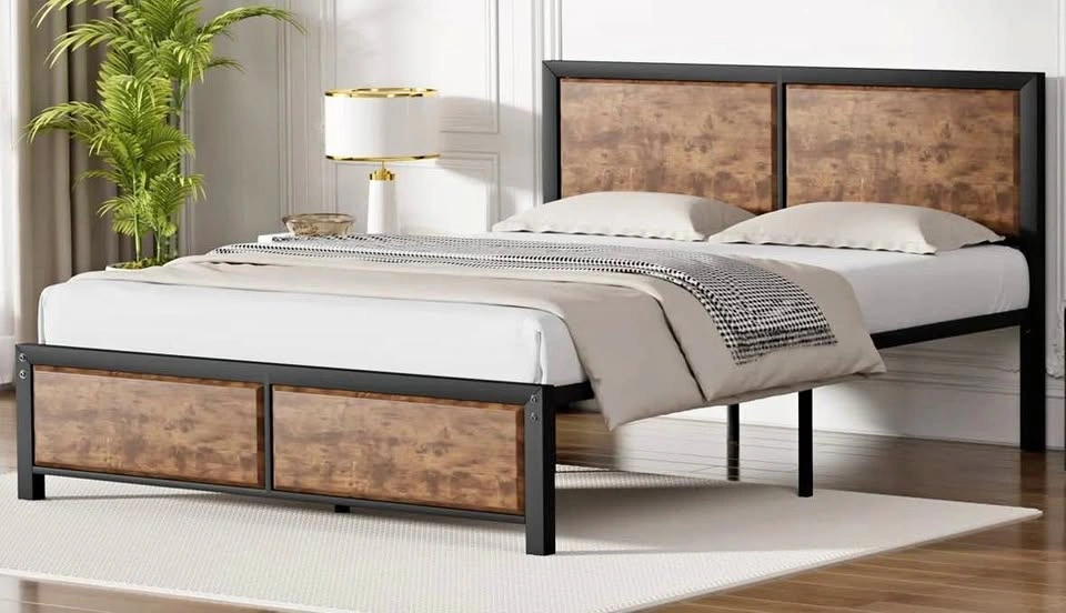 Queen bedframe