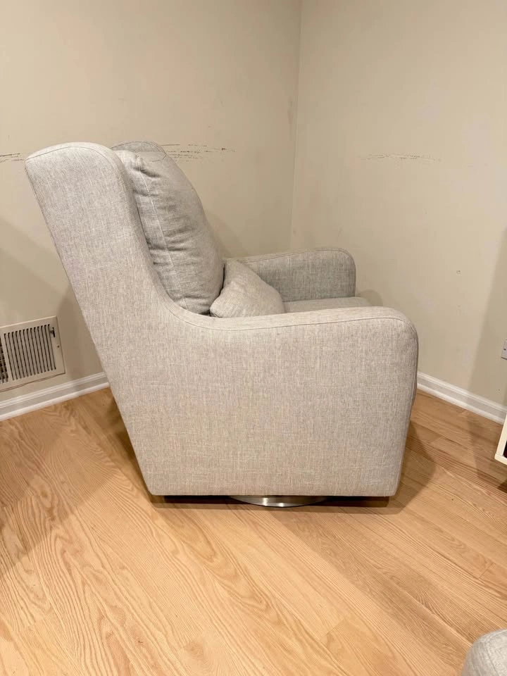 Crate&kids Monte/Milo Grey Nursery Swivel Glider & Ottoman - photo 3