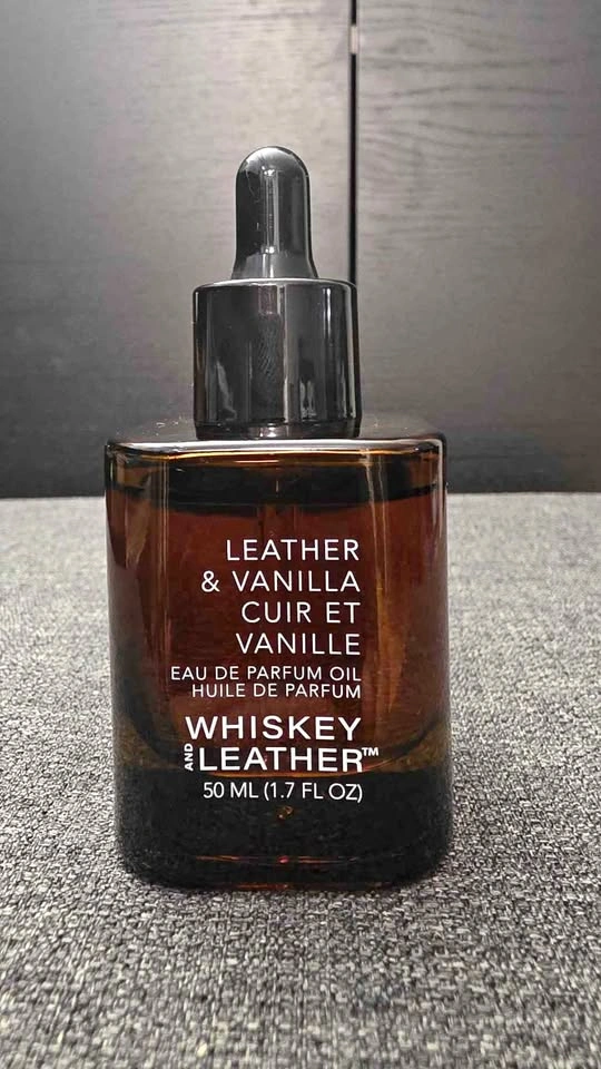 Whiskey & Leather Leather & Vanilla Eau De Parfum Oil