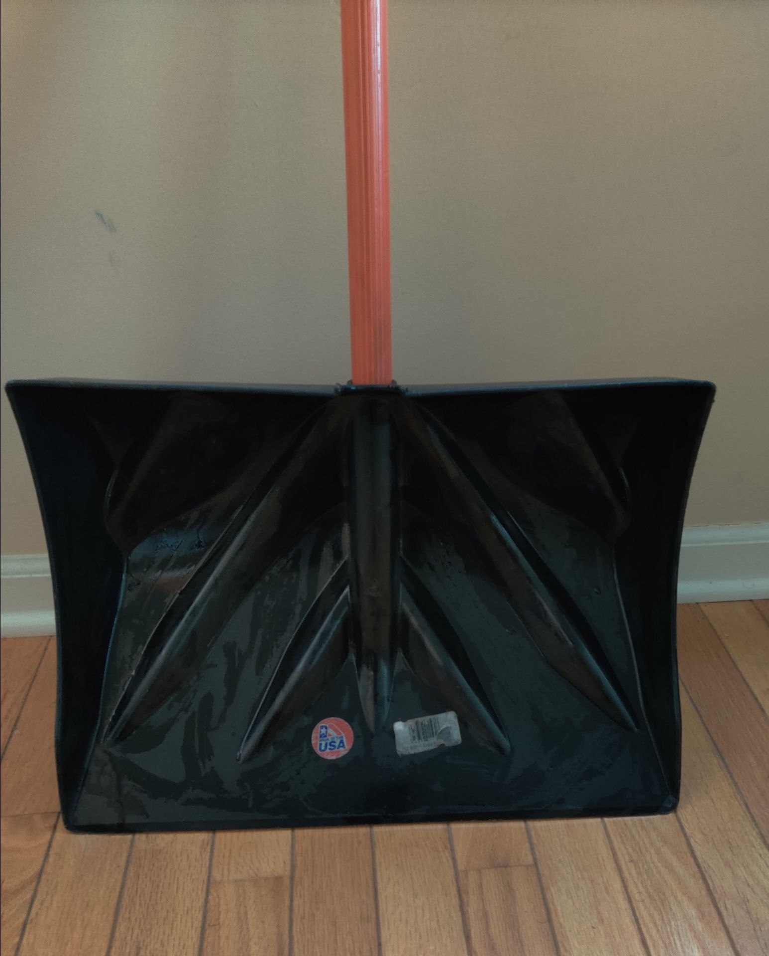 Snow Shovel with D-Grip Handle - photo 2