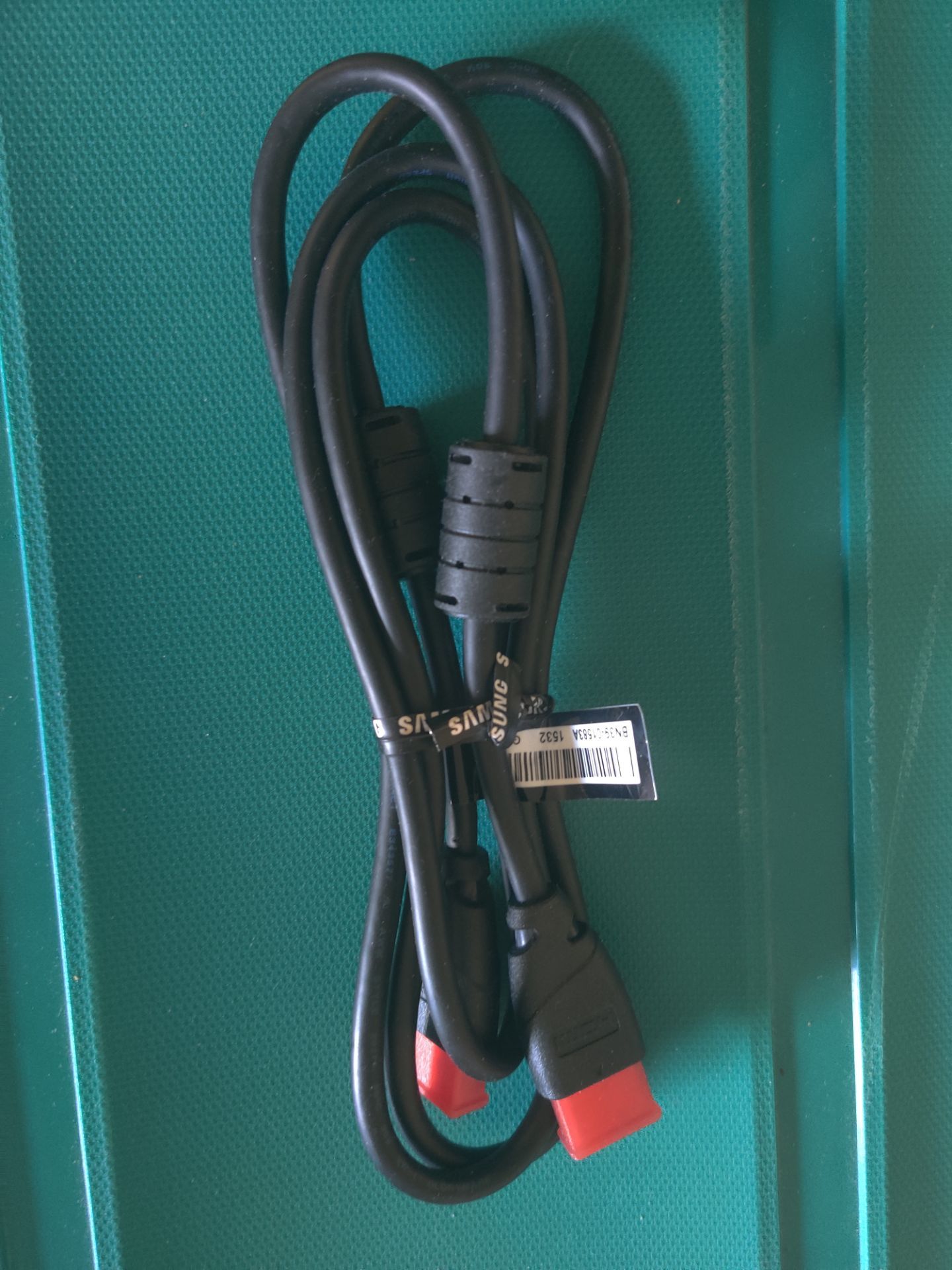 NEW Samsung HDMI Cable Black with Red Caps - photo 2