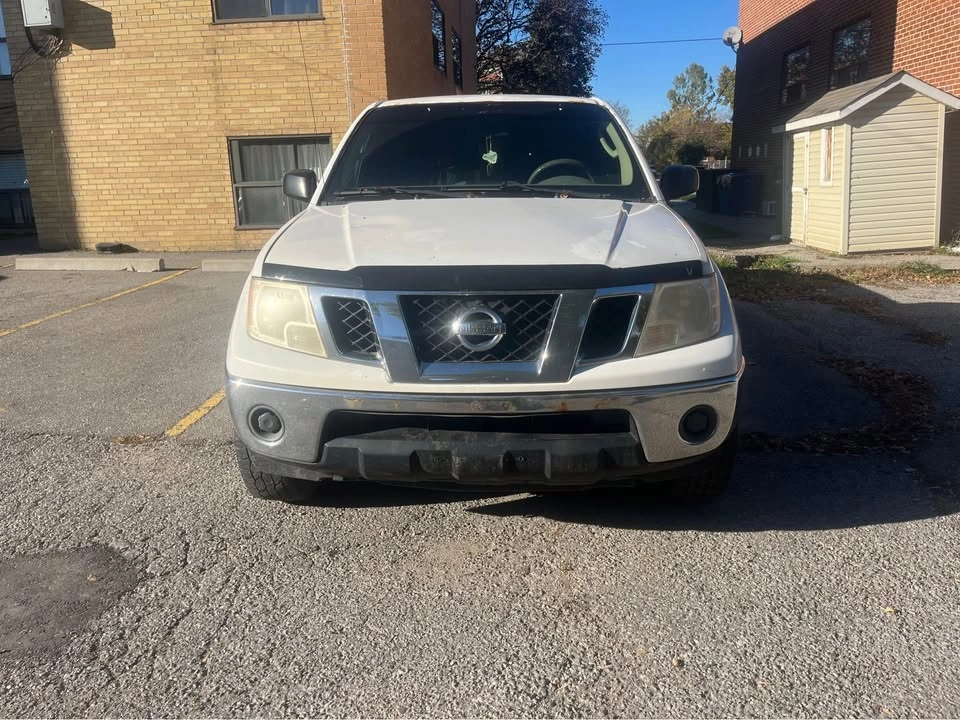 Nissan Frontier SE with Replaced Engine - photo 5