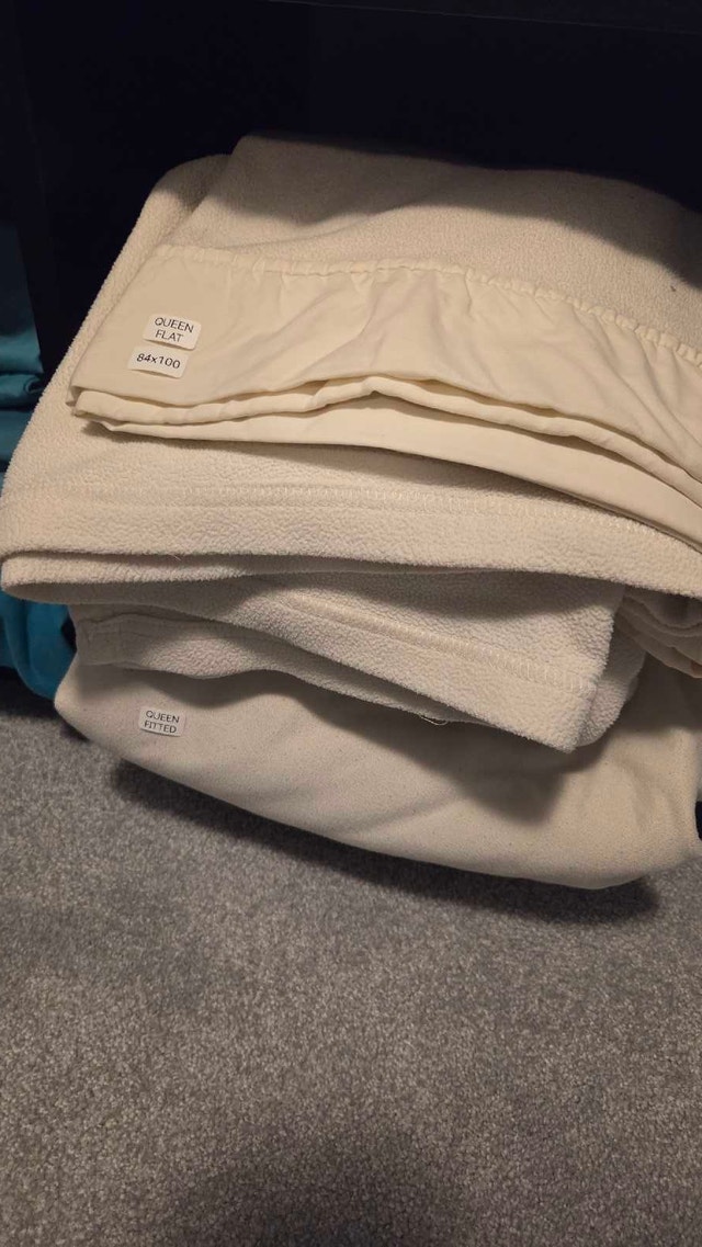 Cream Flannel Sheet Set