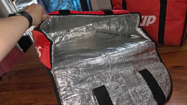 Set of Skip the Dishes Insulated Delivery Bags - photo 2