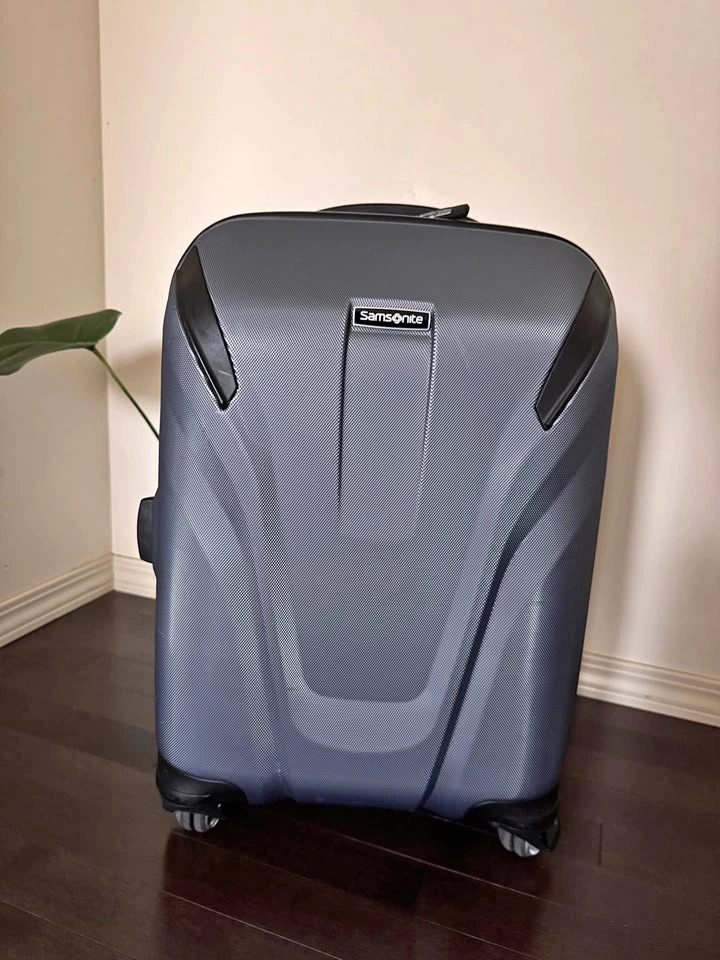 Samsonite Carry-On Suitcase – Blue Grey