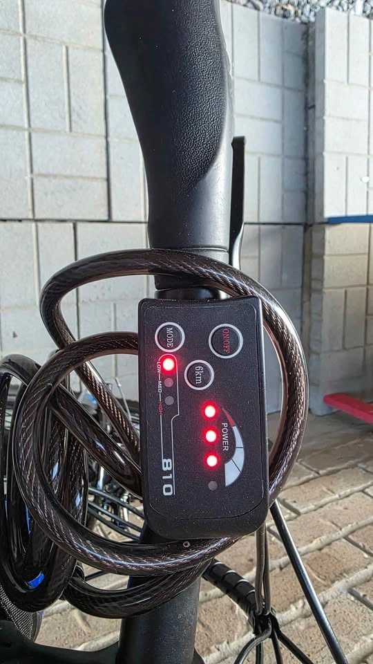 Hyper Bicycles 26" 36V Electric Mountain Bike - photo 5