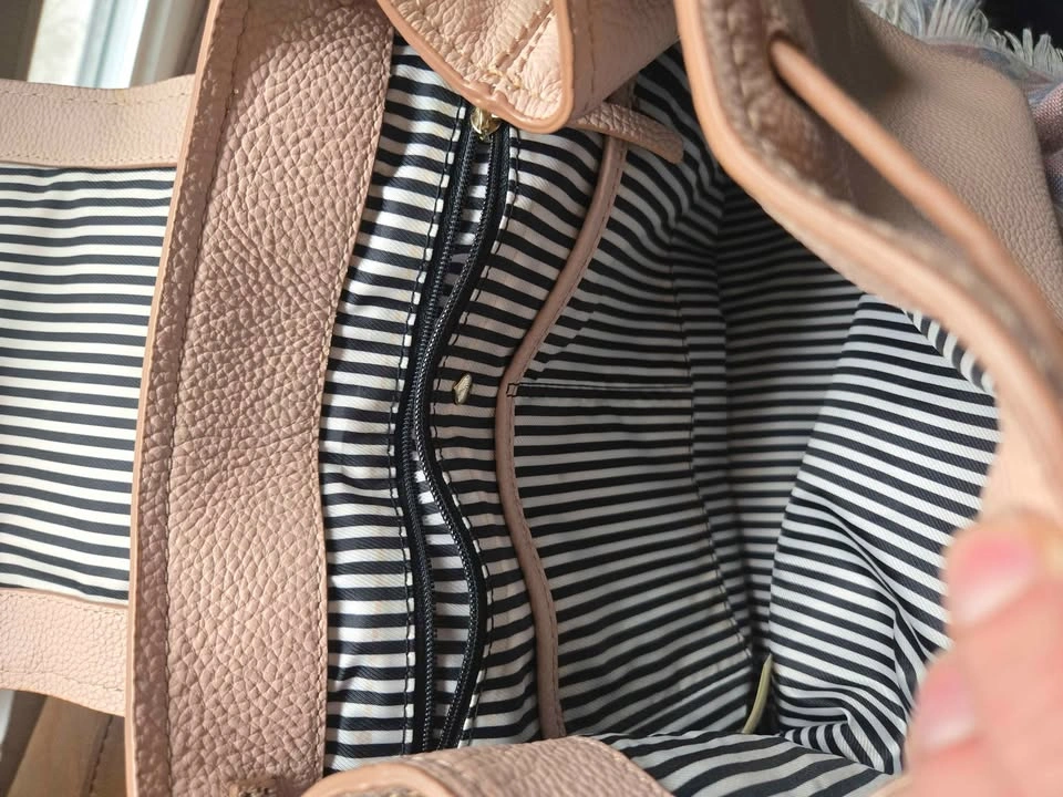 Kate Spade pebble leather backpack - photo 4