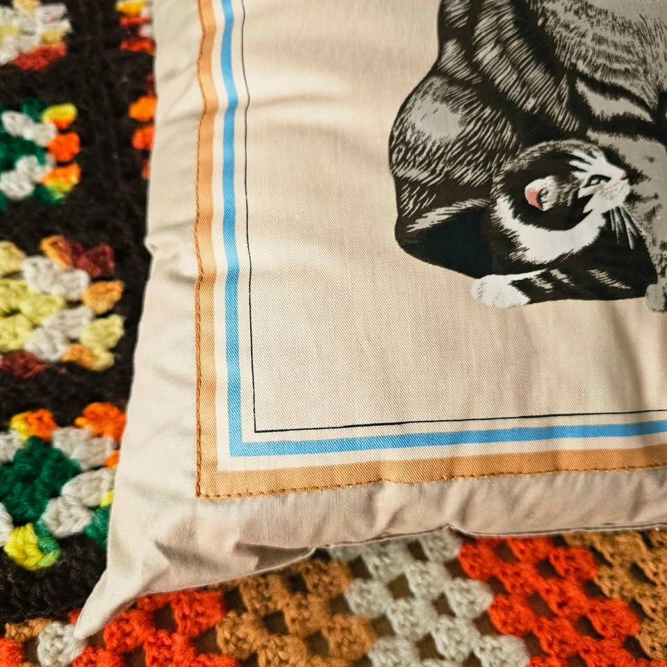 Vintage Cat Cushion Pillow Retro Tabby Cat Kitten Decorative - photo 4