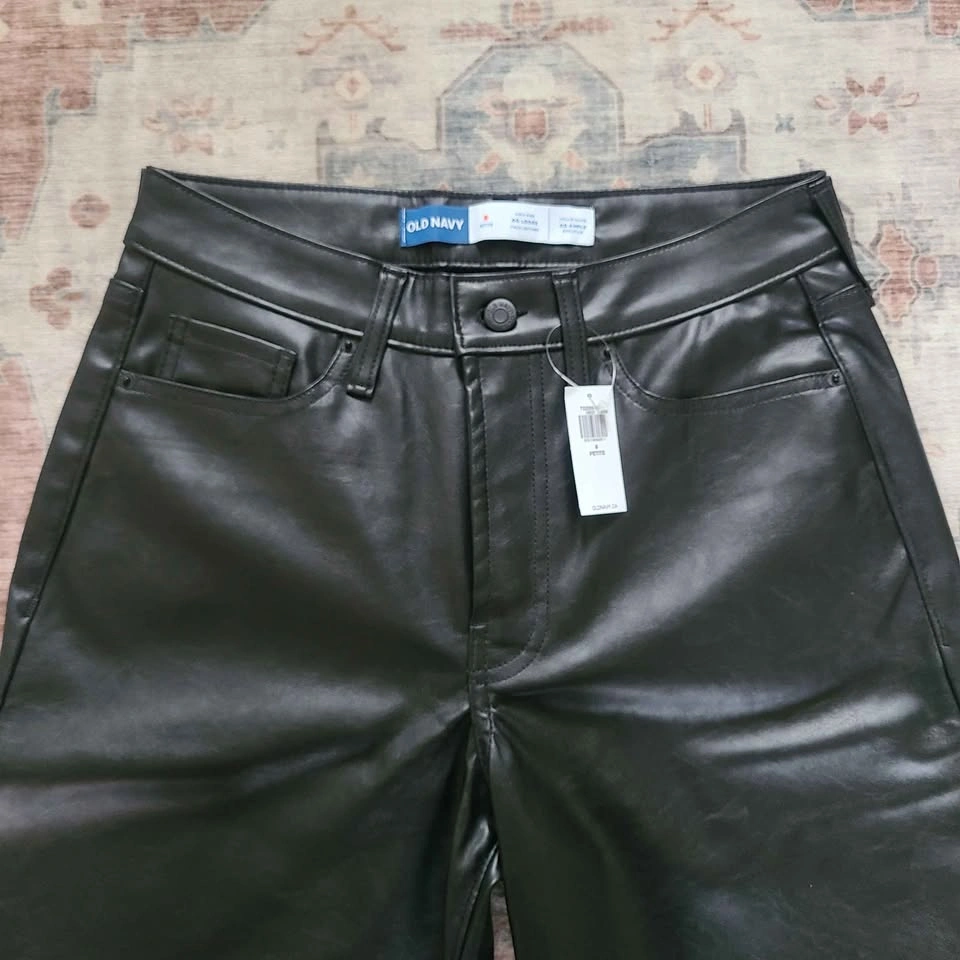 High rise OG Loose faux leather pants sz 8 petite - photo 2