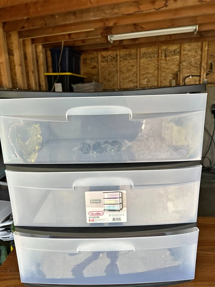 Sterilite Wide 3-Drawer Storage Cart - Like New with Wheels