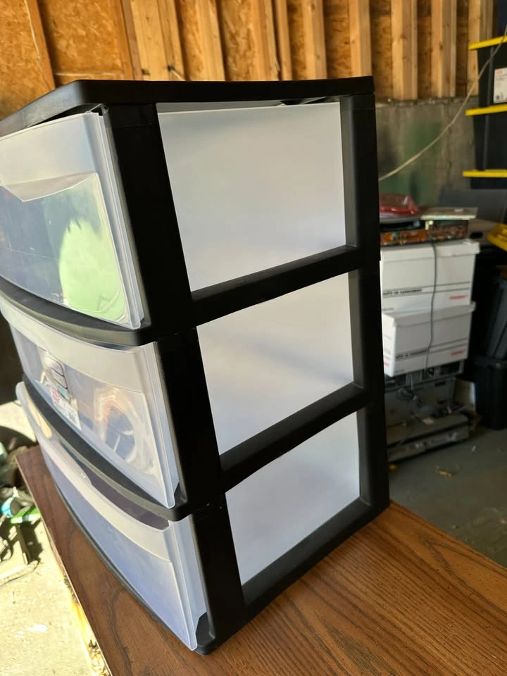 Sterilite Wide 3-Drawer Storage Cart - Like New with Wheels - photo 2