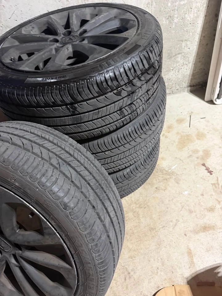 Honda accord tires on rims - photo 2