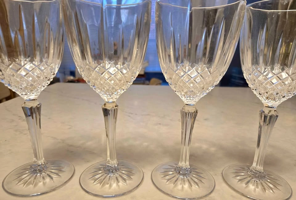 Set of 4 Crystal Wine Glasses - photo 4