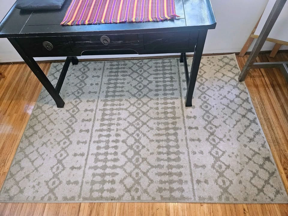 Modern Moroccon geometric area rug - photo 3