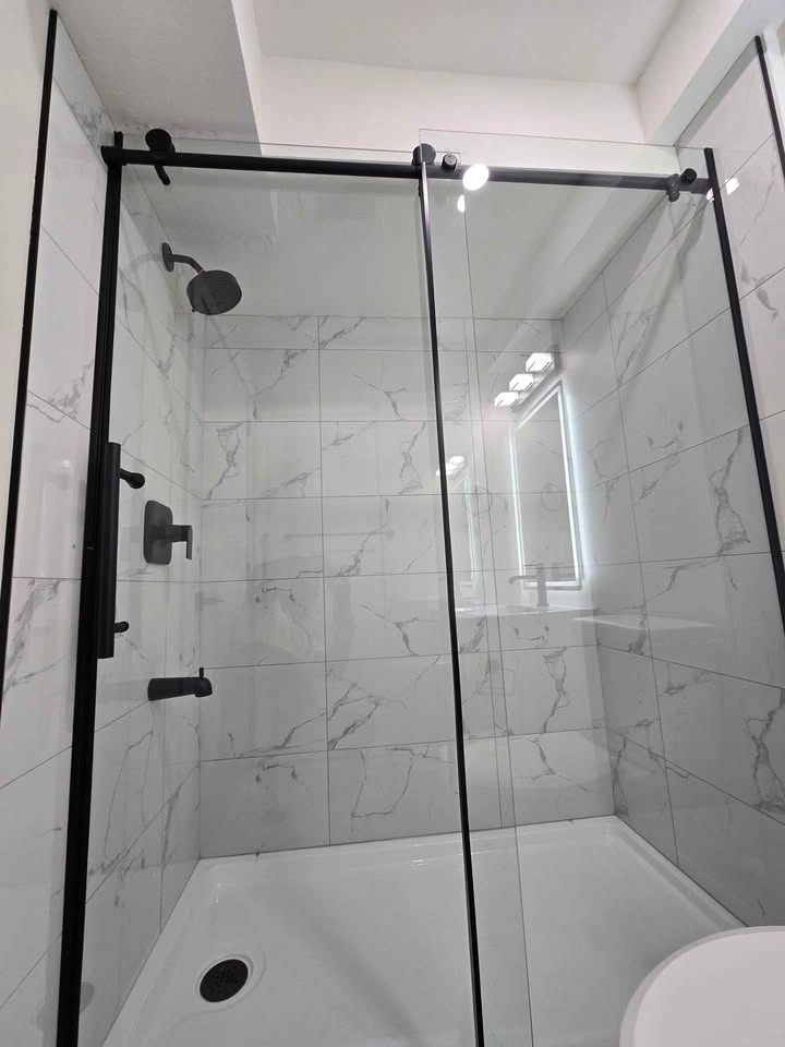8MM Frameless Glass Shower / Tub Door – Supply & Install - photo 3