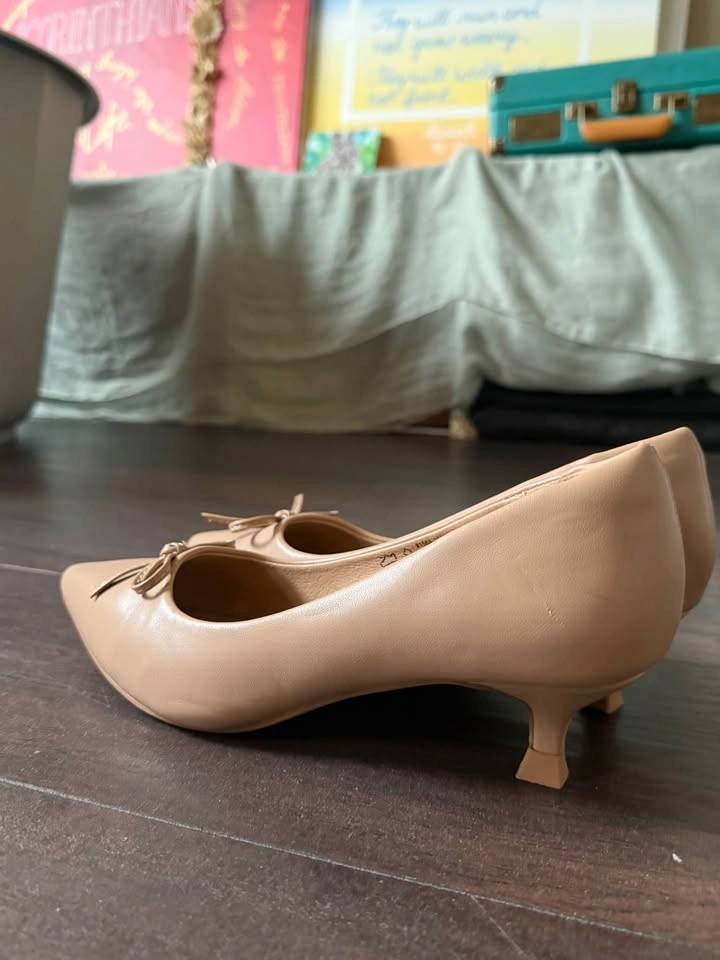 Ardene Pale Mauve Kitten heels (Size 9) - photo 3