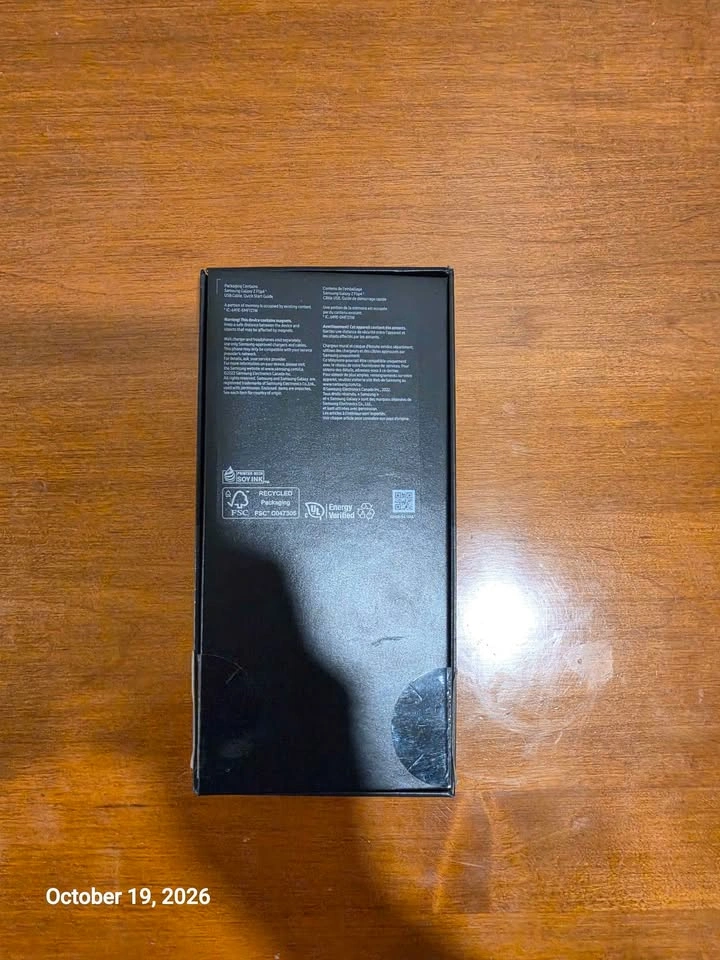 Samsung Galaxy Z Flip4 - photo 3