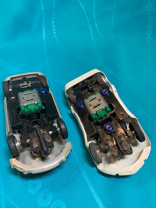 Vintage 1965 Strombecker Slot Car Set - photo 3