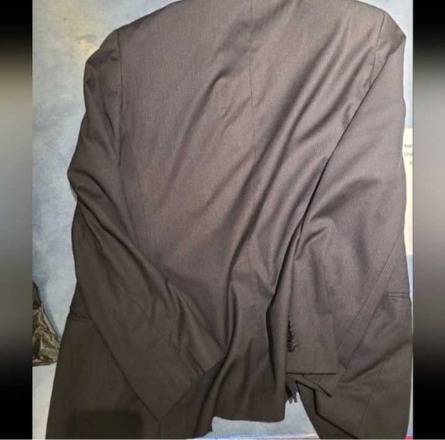 Men's Black Classic Two-Button Blazer Size 40 - photo 2