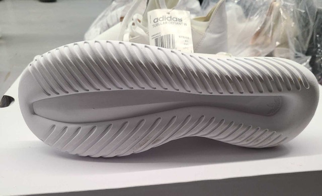 Adidas Tubular Defiant W - Womens White Sneakers Size 8 - photo 4