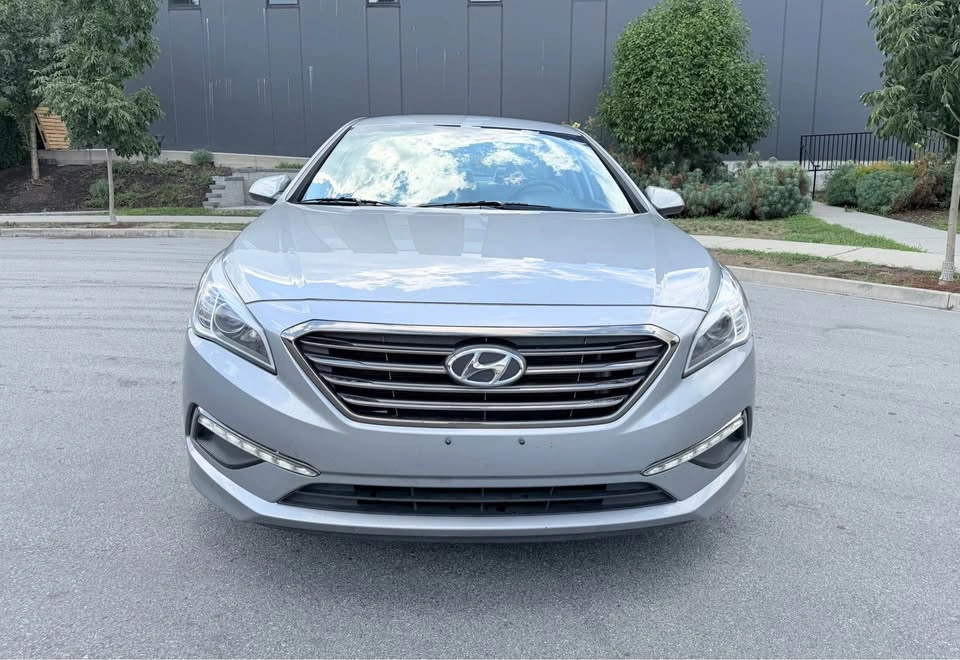 2015 Hyundai Sonata - photo 3