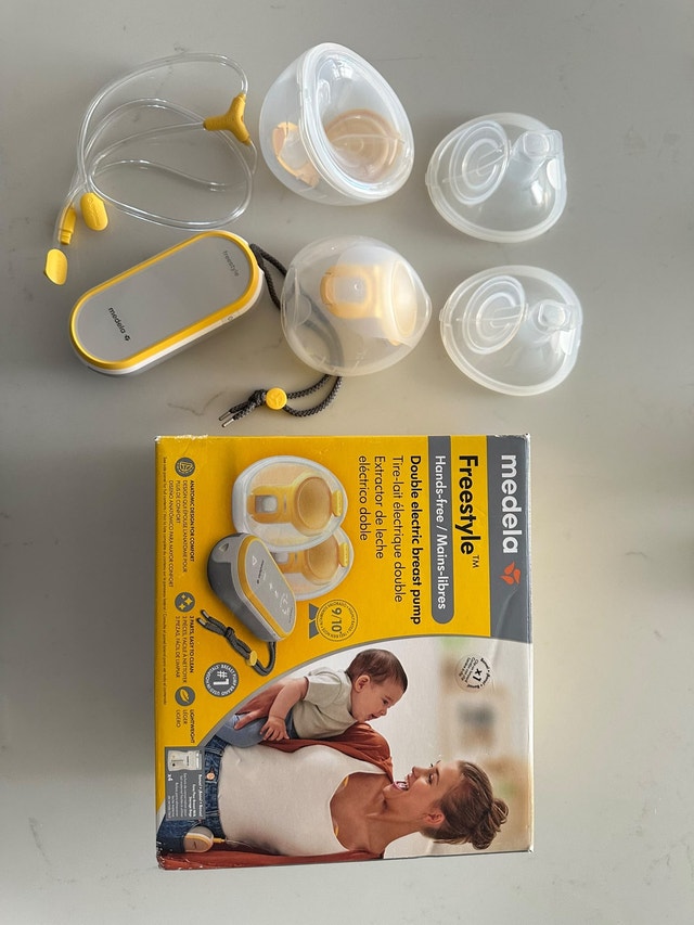 Medela Breast Pump Bundle – 2 Pumps, Milk Bags & More