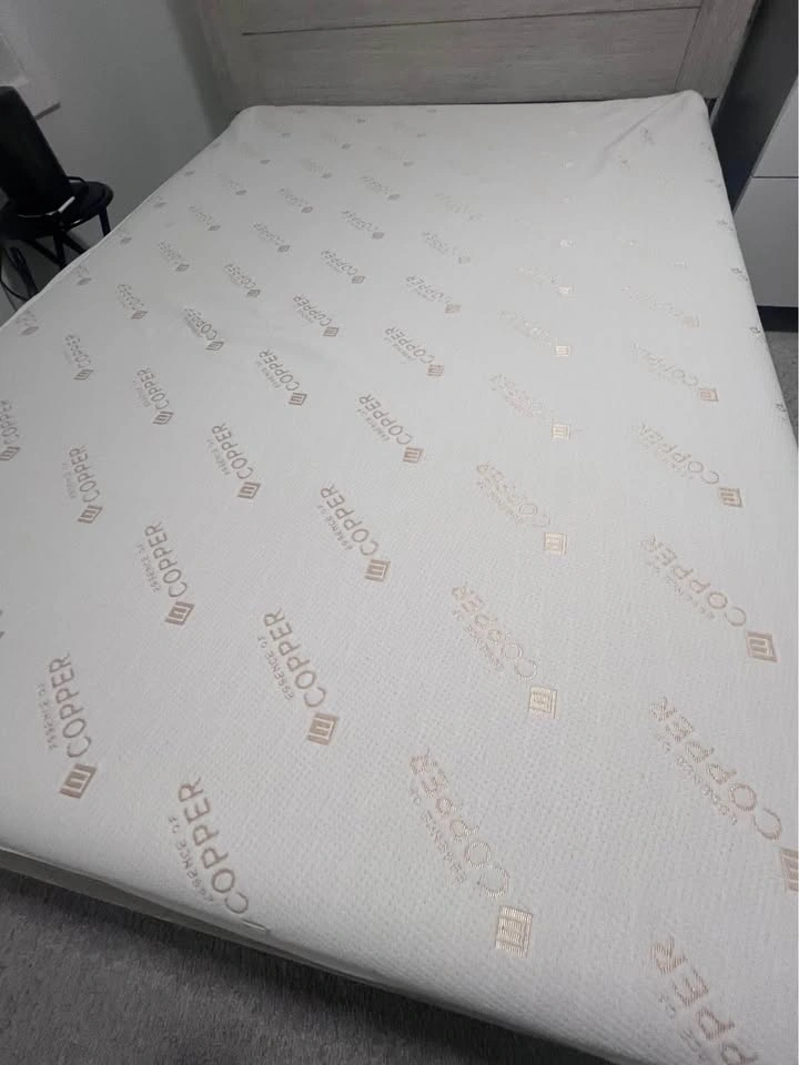 Double bed with memory foam mattress - photo 2